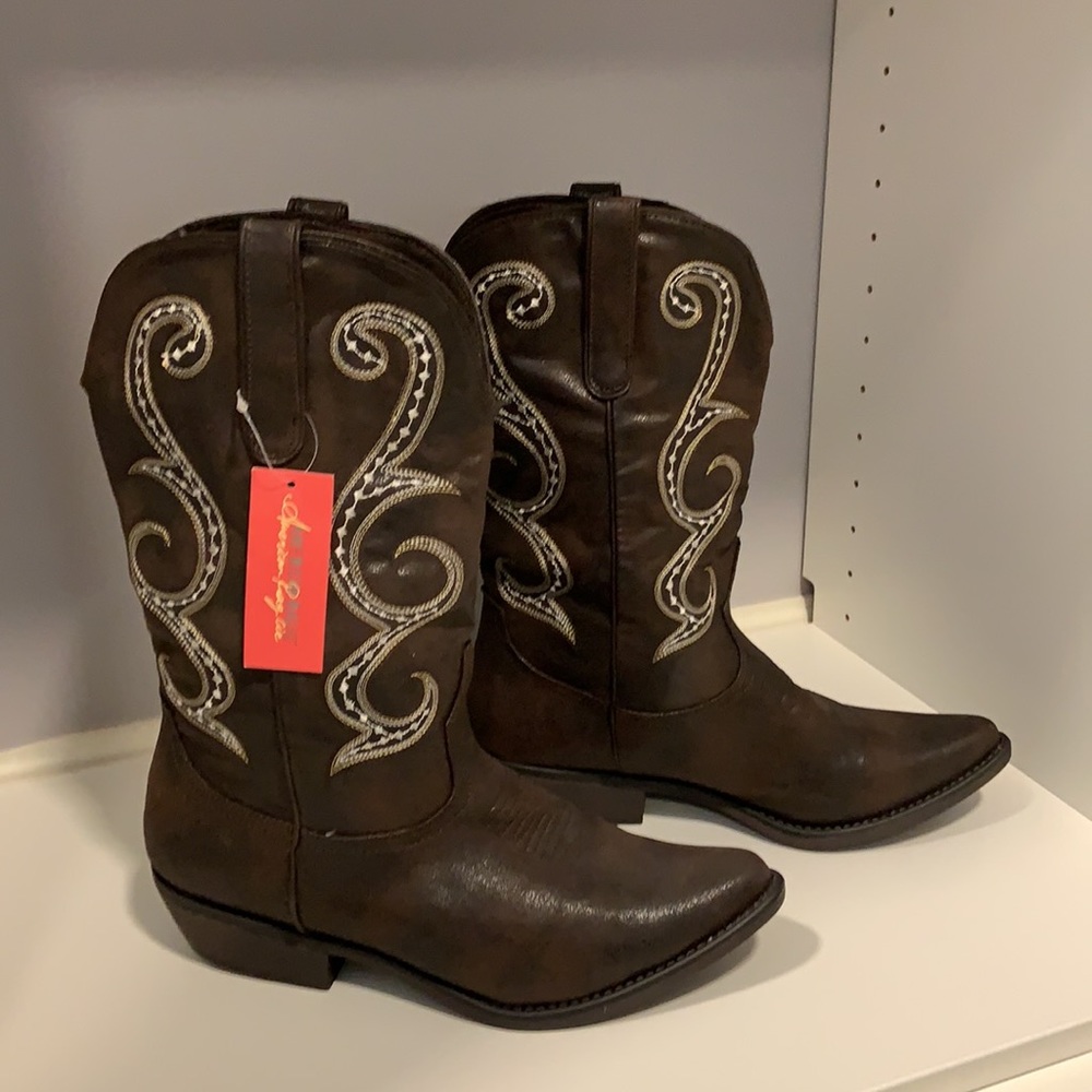 Brand new American Rag brown cowboy boots size 11M